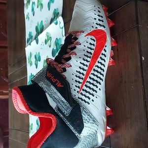 Nike Alpha Football Cleats, Size 10, worn less than times
